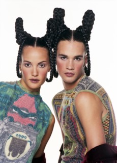 Mannequins habillés en Jean-Paul Gaultier