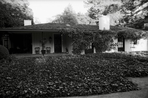 La propriété d'Alain Delon à Los Angeles