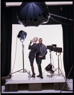 Eva Herzigova et Thierry Mugler
