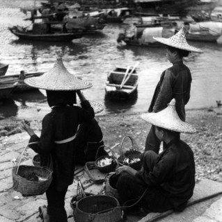 Scène de la vie quotidienne à Saï Kung, en Chine