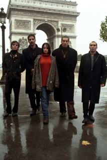 Ni pour, ni contre (bien au contraire)