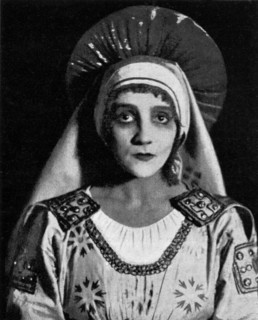 'Bat' Theatre, 1908-1918
