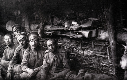 Russian soldiers in 1916