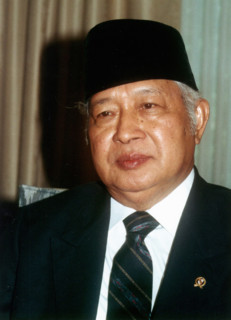 Le général Kemusu Suharto
