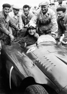Juan Manuel Fangio remporte le Grand Prix d'Allemagne en 1956