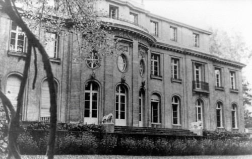 Bâtiment de la police criminelle internationale