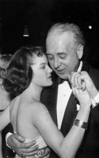 Romy Schneider et  H. H. Blatzheim, vers 1955