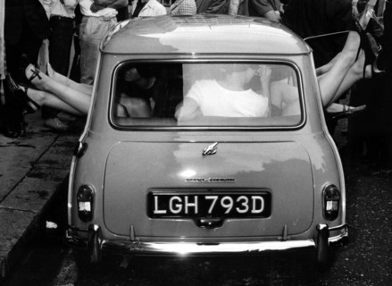 Lancement de l'Austin Mini en 1966