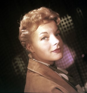 Romy SCHNEIDER , Portrait