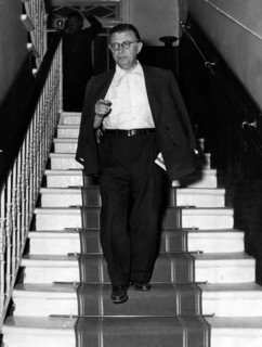 Jean-Paul SARTRE, vers 1955