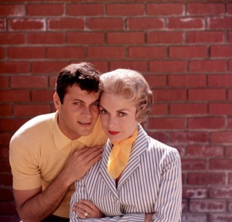 Tony CURTIS and Janet LEIGH