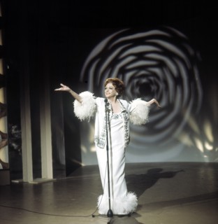 Zarah LEANDER at a performance