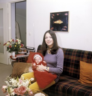 Susanne JUHNKE with son Oliver Marlon 1972