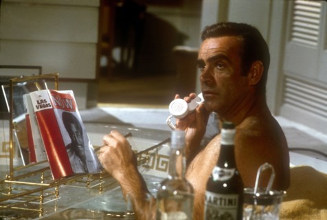 Sean CONNERY in 'James Bond 007 - Diamond Fever'
