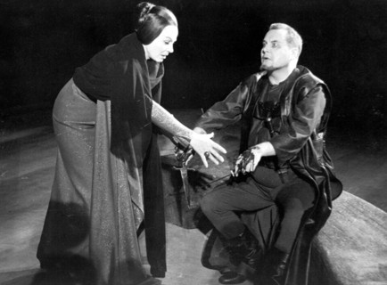 Hilde KRAHL and Ernst SCHRÖDER
