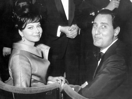 Prinzessin Soraya mit Alberto SORDI
