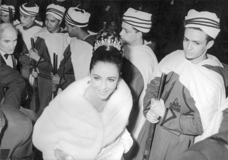 Elizabeth Taylor at the premiere of 'Lawrence of Arabia' in 1962