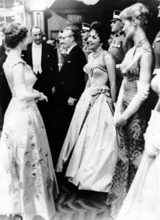 Queen ELIZABETH II and Gina LOLLOBRIGIDA, 1955