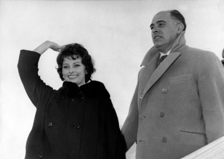 Sophia LOREN and Carlo PONTI at Orly airport, 1957