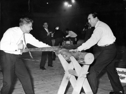 Hardy KRÜGER and Max SCHMELING, 1958