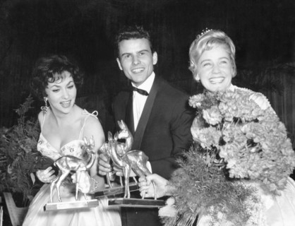 Bambi Awards 1958: Gina LOLLOBRIGIDA, Horst BUCHHOLZ and Maria SCHELL