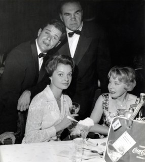 Press ball 1960: Nadja TILLER, Anni ONDRA, Walter GILLER, Max SCHMELING
