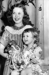 Shirley TEMPLE with daughter SUSAN