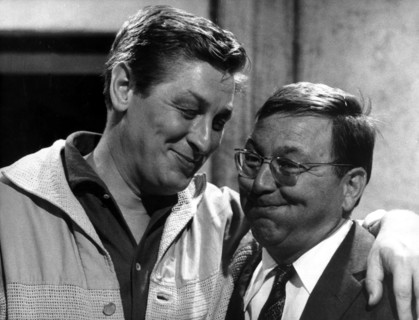 Guenter PFITZMANN and Wolfgang NEUSS in 'Allow me, my name is Cox'