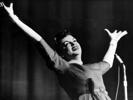 JUDY GARLAND