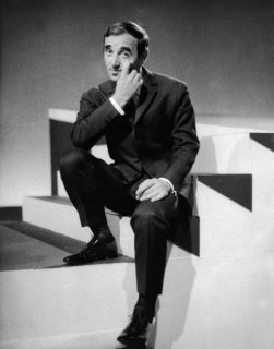 Charles AZNAVOUR, portrait, 1963