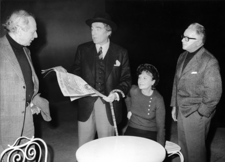 Heinrich SCHNITZLER stages “Home” in Munich, 1971