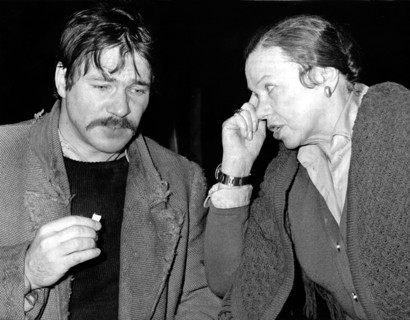Götz GEORGE and Berta DREWS in 'Power of Darkness', 1974