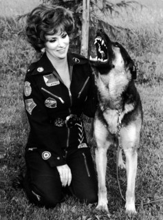 Gina LOLLOBRIGIDA with her German Shepherd 'Santo', 1976