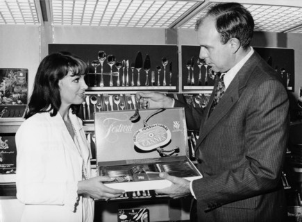 Petra SCHÜRMANN and Dr. Wilfried P. BROMM