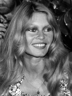 Brigitte BARDOT, portrait, smiling