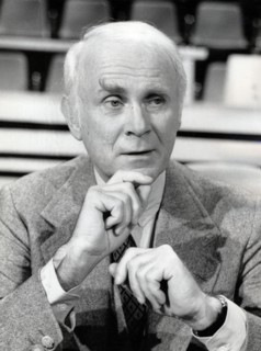 LORIOT, portrait
