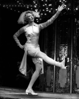 Vanessa REDGRAVE in 'The Threepenny Opera', London 1972