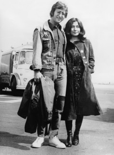 John LENNON and Yoko ONO at Nice airport in 1971