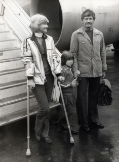 Jill IRELAND + Charles BRONSON and their daughter Zuleika
