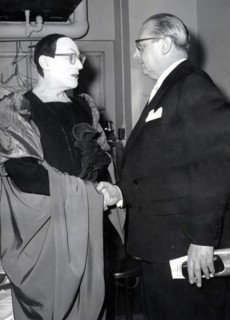 Gustaf GRÜNDGENS and Heinrich von BRENTANO in New York, 1961