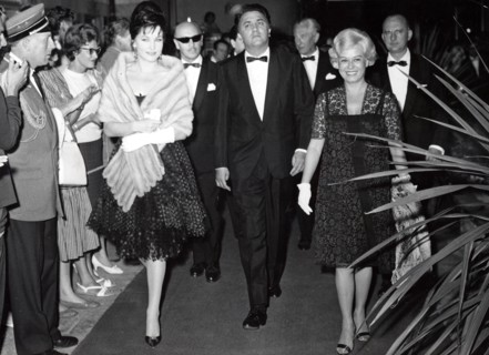 Yvonne FOURNEAUX, Federico FELLINI, Giulietta MASINA