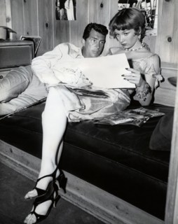 Shirley MacLAINE and Dean MARTIN