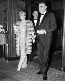 Zsa Zsa GABOR at the film premiere in 1960