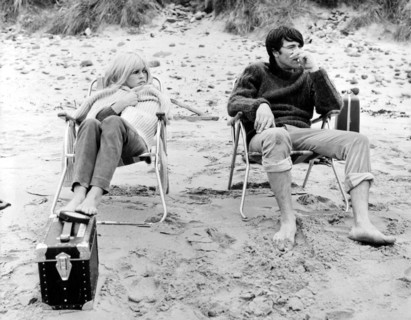 Brigitte BARDOT and Laurent TERZIEFF, filming, 1966