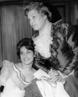 Vera and Olga CHEKHOVA