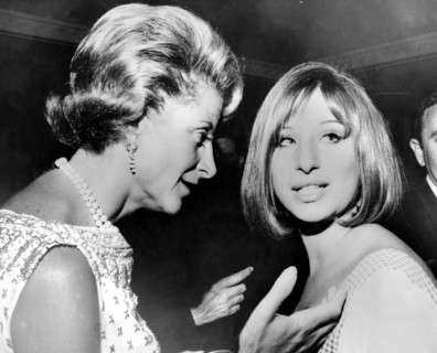 Mrs.Ray STARK and Barbra STREISAND 1963