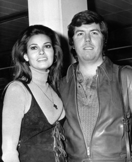 Raquel WELCH and Patrick CURTIS 1971