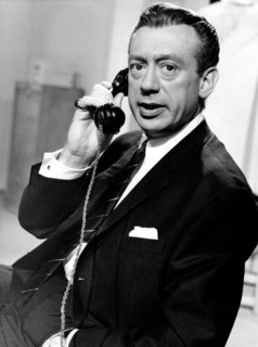 Horst TAPPERT is on the phone