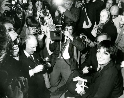 Liza MINNELLI at a press conference at the Hotel Savoy, London 1973
