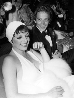 Liza MINNELLI and Joel GRAY at the premiere of 'Cabaret', Paris 1972